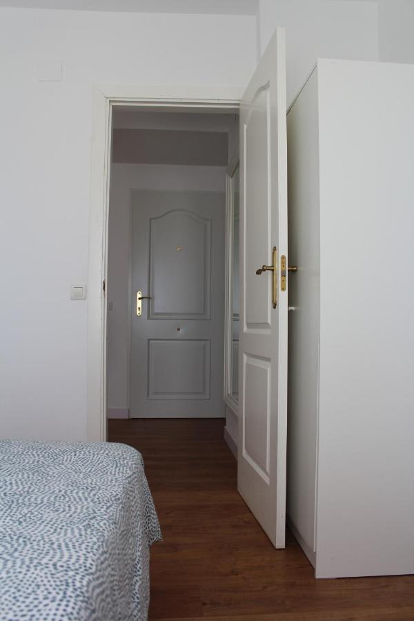 Beautiful Brand New 2 Bedroom Flat With Terrace Málaga Eksteriør bilde