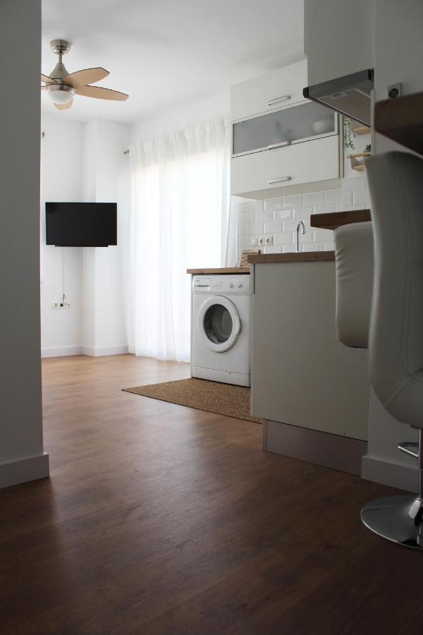 Beautiful Brand New 2 Bedroom Flat With Terrace Málaga Eksteriør bilde