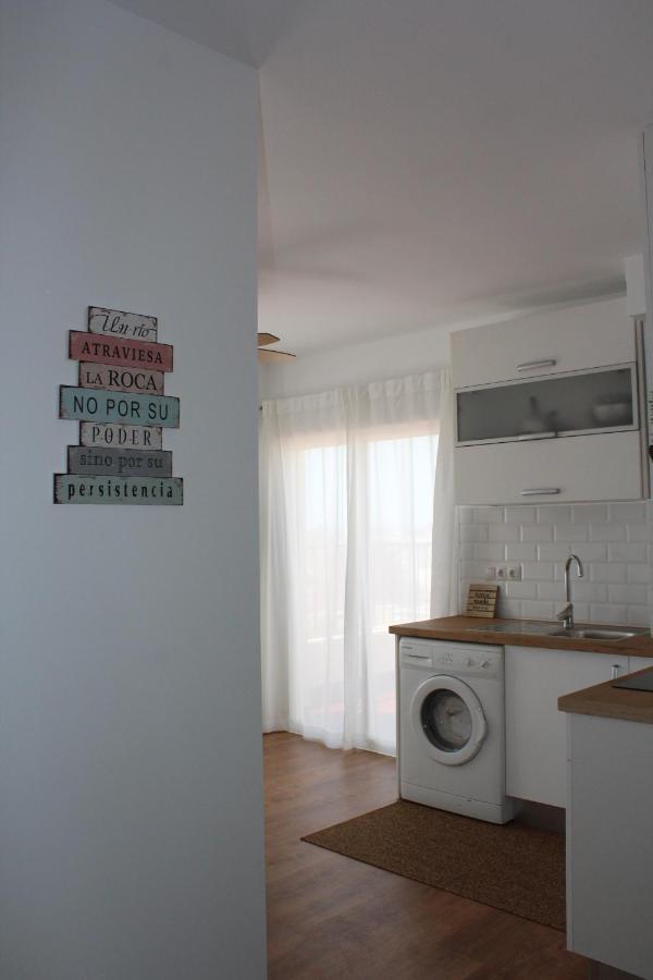 Beautiful Brand New 2 Bedroom Flat With Terrace Málaga Eksteriør bilde